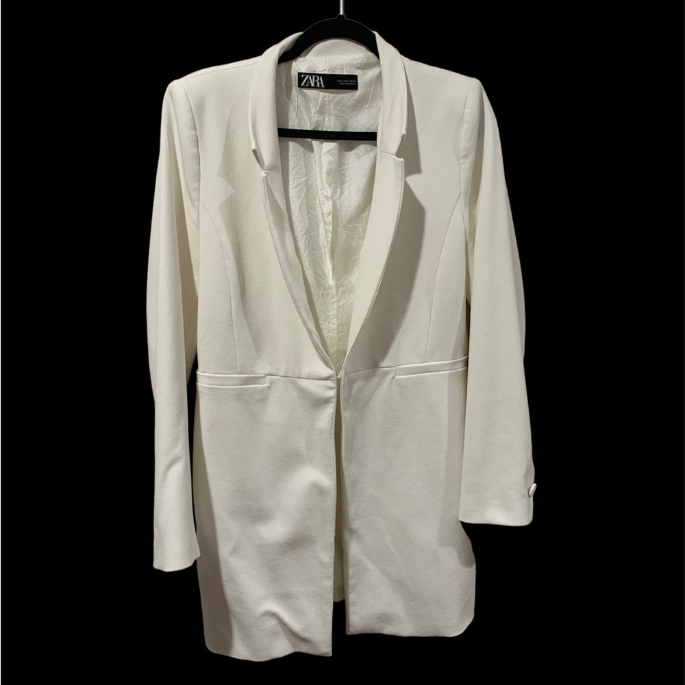 ZARA gorgeous white long blazer / Women Size Large